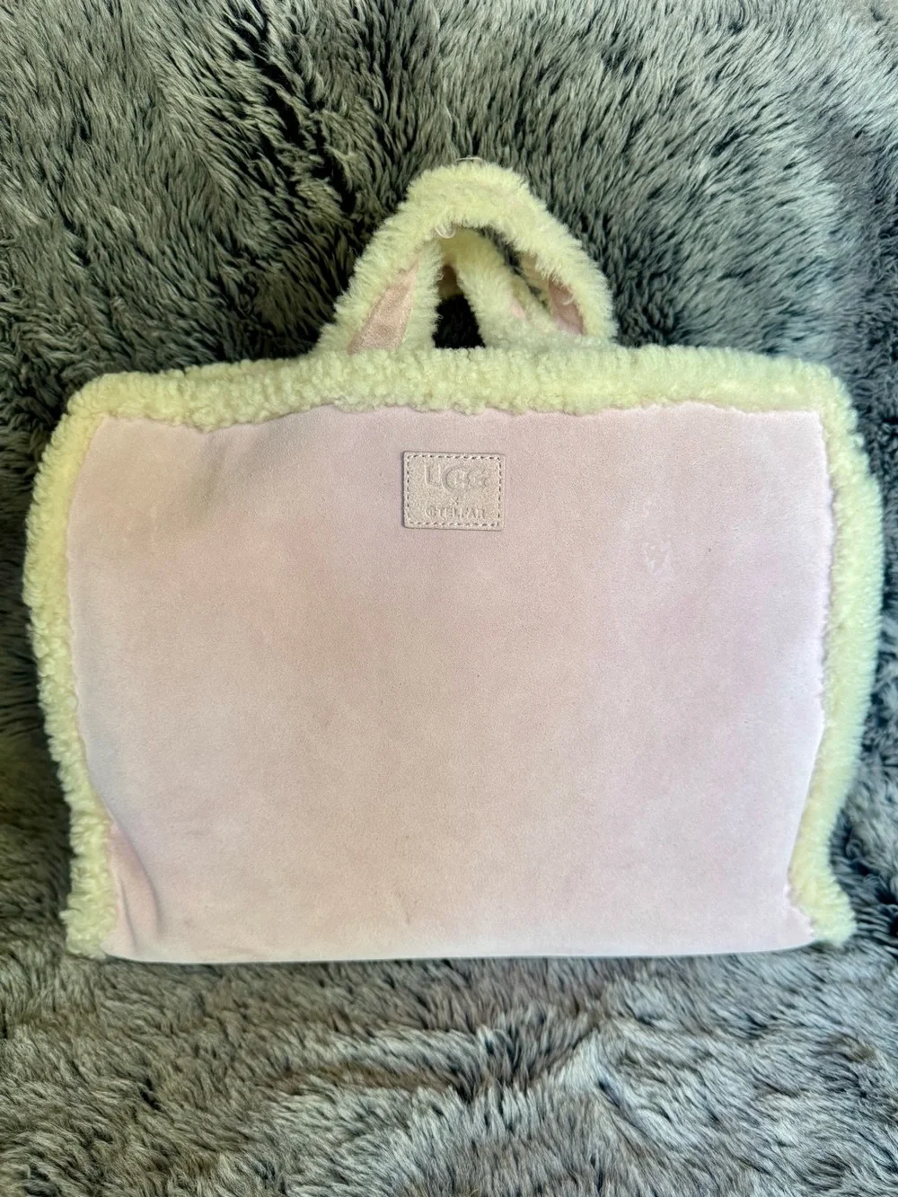 Telfar ugg medium